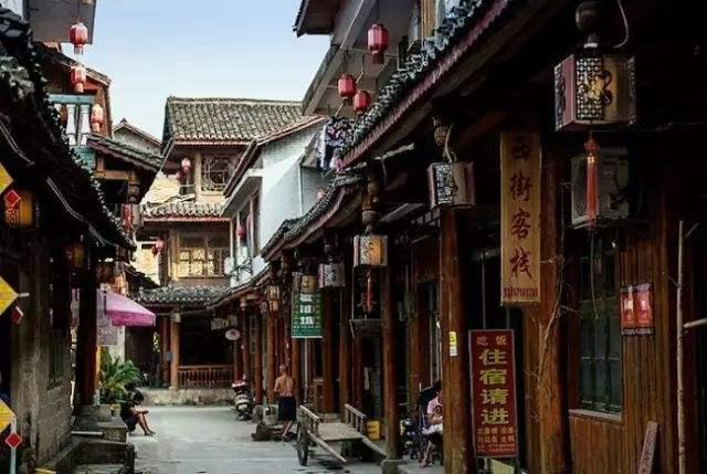 小宝宝衣物换的非常勤，婴儿洗衣液好还是洗衣皂好呢？游戏画面